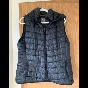 black Old Navy puffer vest!